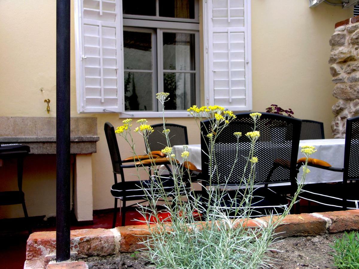 Holiday Home Lija Center Rab Town Kültér fotó