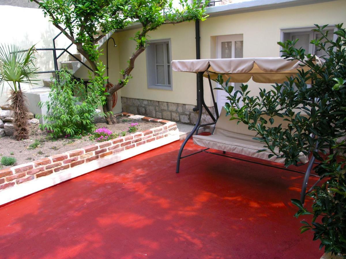 Holiday Home Lija Center Rab Town Kültér fotó